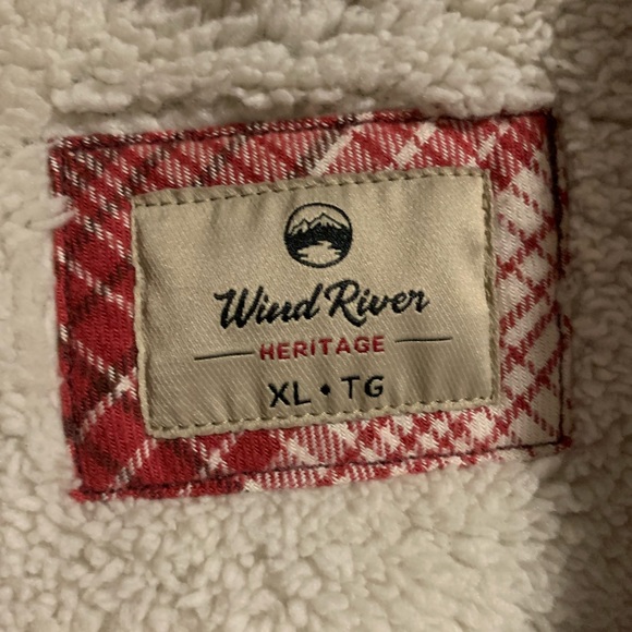Wind River plaid fleece lined shacket XL - Picture 2 of 3